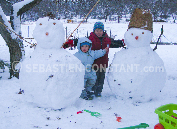 141 editions seb constant hommes de neige